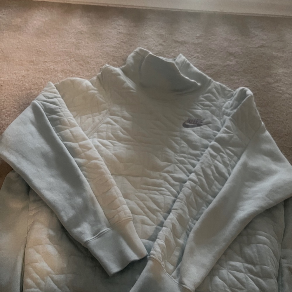 Nike High neck quilted sweatshirt